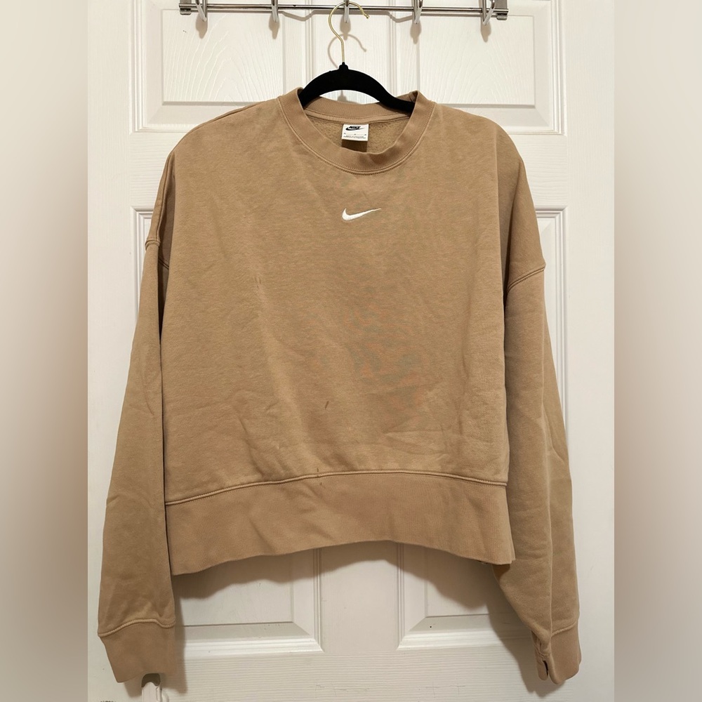 Brown oversized Nike sweater